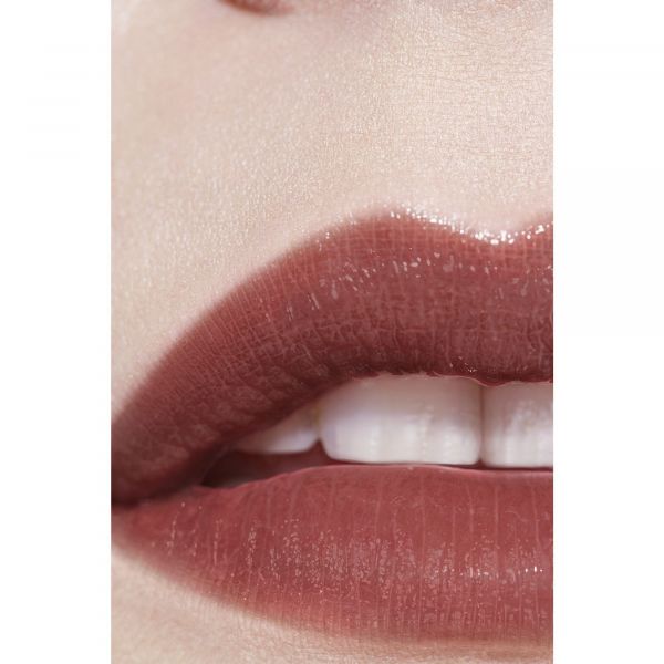 CHANEL ROUGE COCO BAUME SATIN Lūpų balzamas su atspalviu