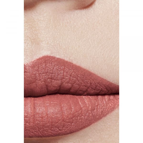 CHANEL Rouge Allure Velvet Švytintys matiniai lūpų dažai