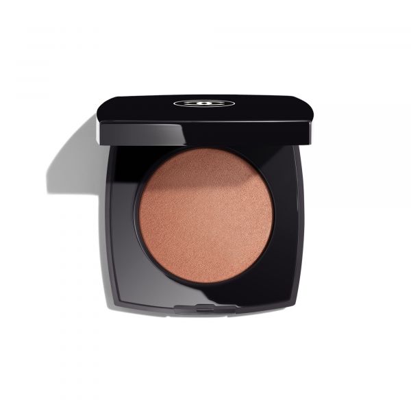 CHANEL JOUES CONTRASTE INTENSE Sodrios spalvos skaistalai