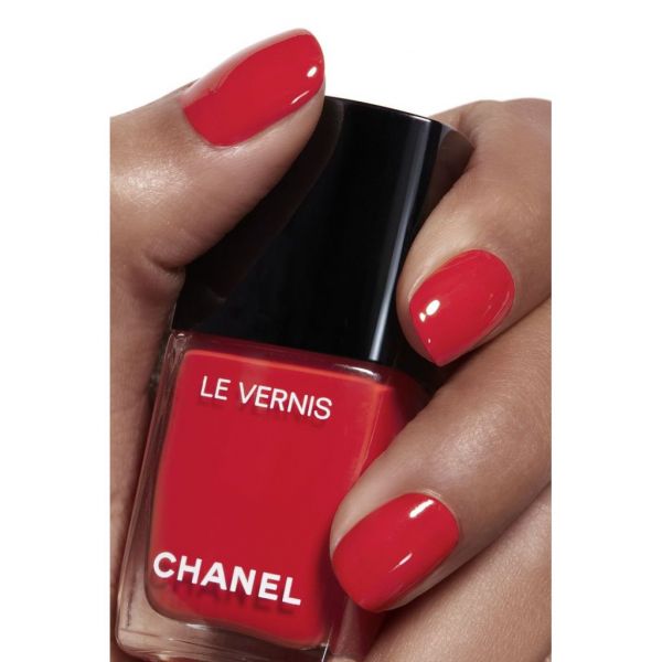 Le Vernis CHANEL Longwear nail color