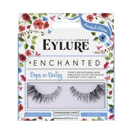 False eyelashes