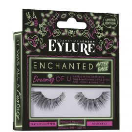 False eyelashes