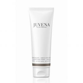 The smoothing, even-toning and replenishing hand cream