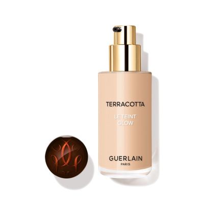 GUERLAIN TERRACOTTA HEALTHY GLOW FOUNDATION Sveiko švytėjimo suteikianti, drėkinanti ir ilgai išliekanti kreminė pudra