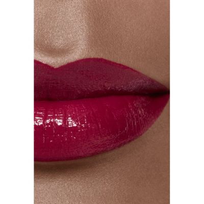 CHANEL Rouge Allure Laque Ypač ilgai išliekantys, spindintys skysti lūpų dažai