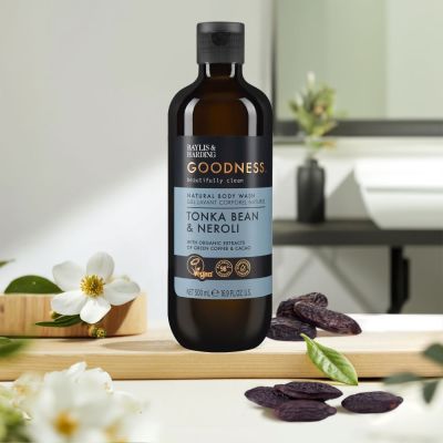BAYLIS & HARDING GOODNESS OUD, CEDAR & AMBER Shower gel
