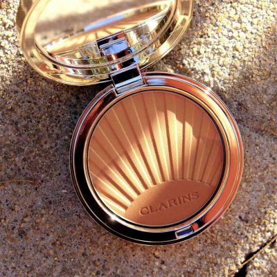 CLARINS Bronzing Powder Įdegio atspalvį suteikianti pudra