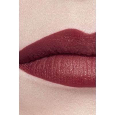 CHANEL Rouge Allure Velvet Švytintys matiniai lūpų dažai