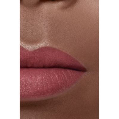 CHANEL Rouge Allure Velvet Švytintys matiniai lūpų dažai