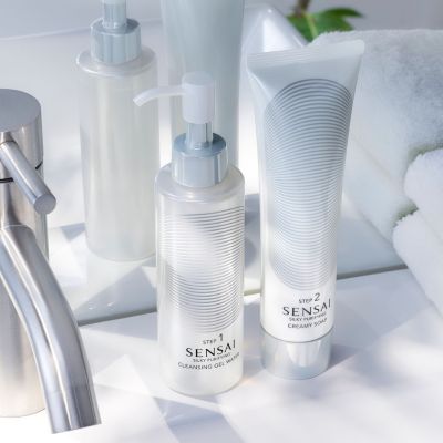 SENSAI SILKY PURIFYING CLEANSING GEL WATER Valomasis gelis
