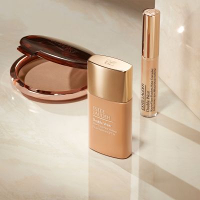 ESTÉE LAUDER Double Wear Sheer Long Wear Make Up SPF20 Kreminė pudra