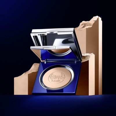 LA PRAIRIE Caviar-Infused Compact Foundation Kompaktinė pudra