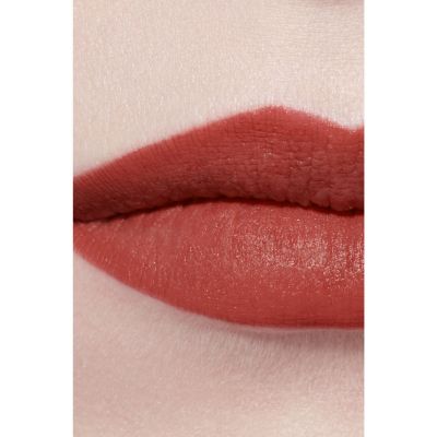 CHANEL ROUGE ALLURE VELVET NUIT BLANCHE Švytintys matiniai lūpų dažai. Limituoto leidimo matinė pakuotė
