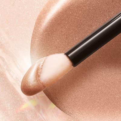 GIORGIO ARMANI BEAUTY Luminous Silk Acqua Švytėjimo suteikianti priemonė