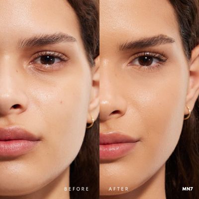 YVES SAINT LAURENT All Hours Glow Kreminė pudra