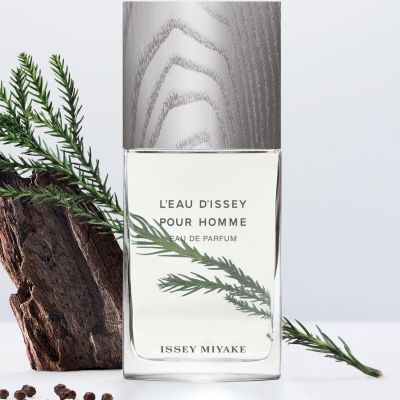 ISSEY MIYAKE L'EAU D'ISSEY POUR HOMME Purškiamas kvapusis vanduo