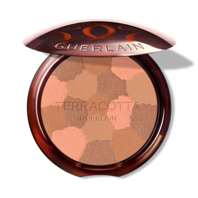 GUERLAIN Terracotta   Light Veido pudra, suteikianti sveiko, saulės pabučiuoto švytėjimo - 96% natūralios kilmės ingredientų