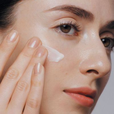 SHISEIDO Future Solution Total Regenerating Cream Maitinamasis regeneruojantis naktinis veido kremas