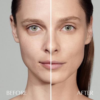 ESTÉE LAUDER Futurist Hydra Rescue Moisturizing Makeup SPF 45 Kreminė pudra