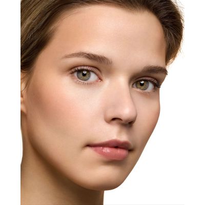 GUERLAIN Terracotta   Light Veido pudra, suteikianti sveiko, saulės pabučiuoto švytėjimo - 96% natūralios kilmės ingredientų