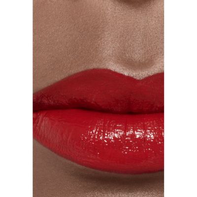 CHANEL Rouge Allure Laque Ypač ilgai išliekantys, spindintys skysti lūpų dažai