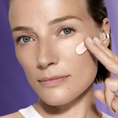 LANCÔME RÉnergie H.P.N. Uvmune SPF50 Dark Spot & Firmness Correcting Cream Dieninis veido kremas