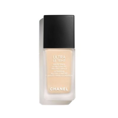 CHANEL Ultra Le Teint Itin ilgai išliekanti tobulinanti kreminė pudra, matinis švytintis efektas SPF 15