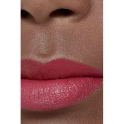 CHANEL Rouge Allure Velvet Luminous matte lip colour