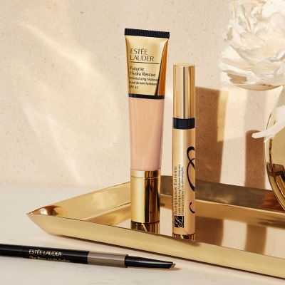 ESTÉE LAUDER Futurist Hydra Rescue Moisturizing Makeup SPF 45 Kreminė pudra