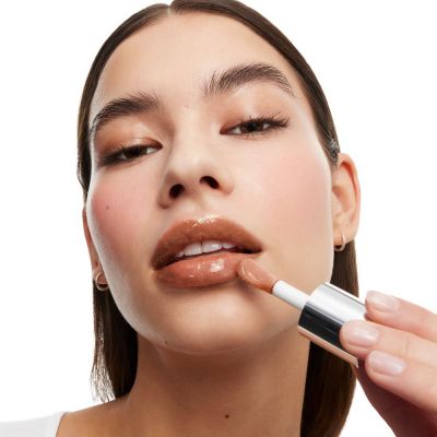 YVES SAINT LAURENT Loveshine Plumping Lip Oil Gloss Putlumo suteikiantis lūpų blizgis