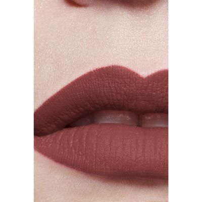 CHANEL ROUGE ALLURE LIQUID VELVET Kreminės, skystos tekstūros matiniai lūpų dažai 