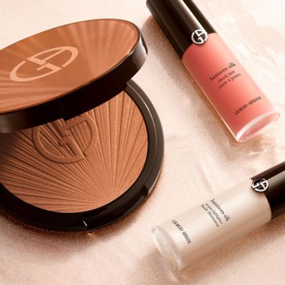 GIORGIO ARMANI BEAUTY Luminous Silk Bronzing Powder Įdegio atspalvį suteikianti pudra