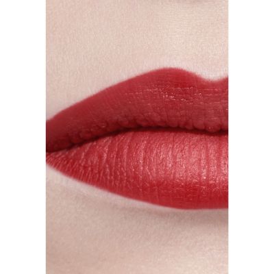CHANEL ROUGE ALLURE VELVET NUIT BLANCHE Švytintys matiniai lūpų dažai. Limituoto leidimo matinė pakuotė