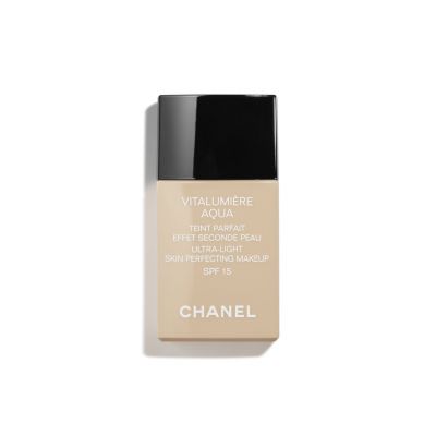 CHANEL Vitalumière Aqua Itin lengva odą tobulinanti kreminė pudra SPF15