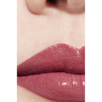 CHANEL Rouge Coco Intensyviai drėkinamieji lūpų dažai