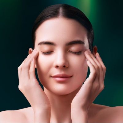 SHISEIDO Future Solution Lx Stangrinamasis ir raukšles koreguojantis paakių kremas