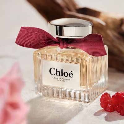 CHLOÉ Chloé L’Eau de Parfum Intense Kvapiojo vandens pakeitimas