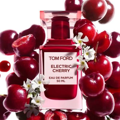 TOM FORD Electric Cherry Kvapusis kūno purškiklis
