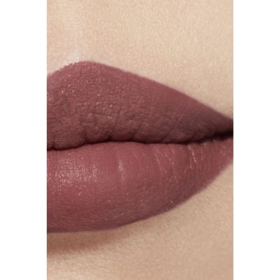 CHANEL ROUGE ALLURE VELVET NUIT BLANCHE Švytintys matiniai lūpų dažai. Limituoto leidimo matinė pakuotė