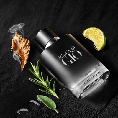 GIORGIO ARMANI Acqua di GiÒ Parfum refill Kvepalai (pakeitimas)