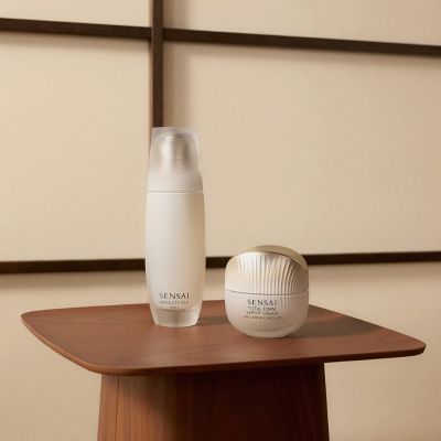 SENSAI Total Form Expert Cream Veido kremas nuo raukšlių
