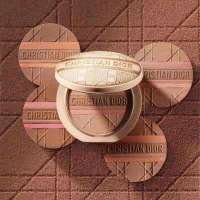 DIOR Dior Forever Natural Bronze Glow Švytinti įdegio pudra
