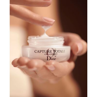 DIOR Capture Totale C.E.L.L. Energy Firming & wrinkle-correcting creme