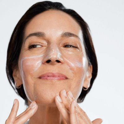 CLINIQUE Smart Clinical Repair_ Wrinkle Correcting Cream SPF30 Dieninis veido kremas