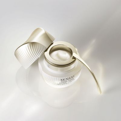 SENSAI Total Form Expert Cream Veido kremas nuo raukšlių