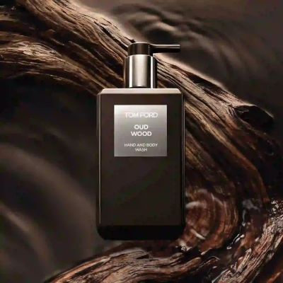 TOM FORD OUD WOOD Kvapusis dušo gelis