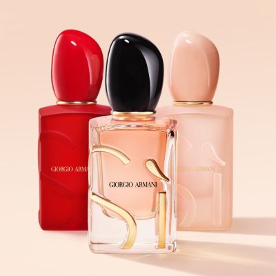 GIORGIO ARMANI Sì Passione Red Bloom Purškiamas kvapusis vanduo