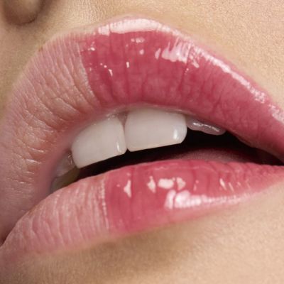 LANCÔME Lip Idôle Juicytreat Lūpų blizgis