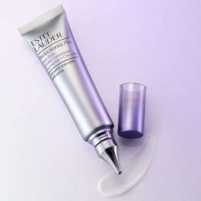 ESTÉE LAUDER Perfectionist Pro Multi-Zone Wrinkle Concentrate With Niacinamide+Chlorella Intensyvaus poveikio priemonė