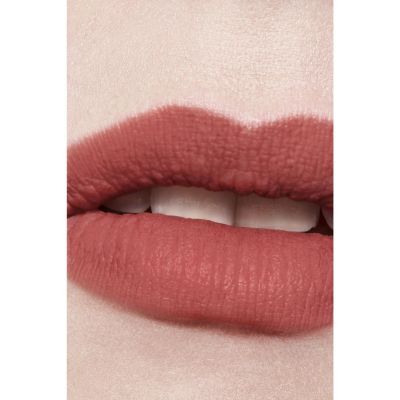 CHANEL ROUGE ALLURE LIQUID VELVET Kreminės, skystos tekstūros matiniai lūpų dažai 